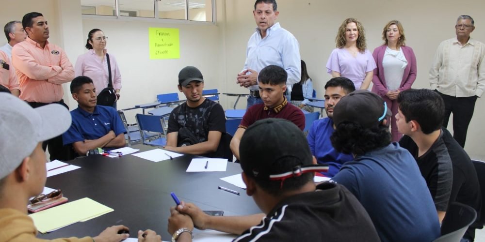 Foros Agenda Universitaria UT 4