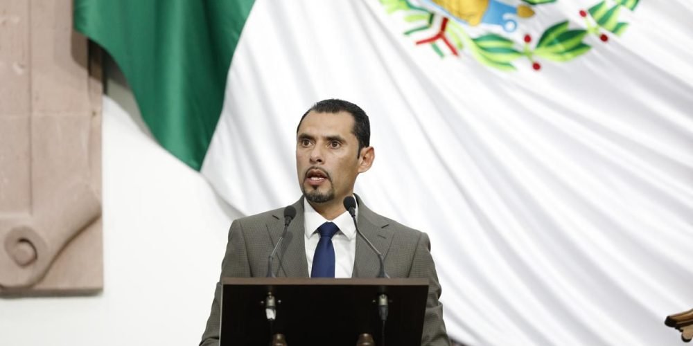 Fortalecer apoyo a casas hogar y centros de asistencia pide Sergio Zenón a federación