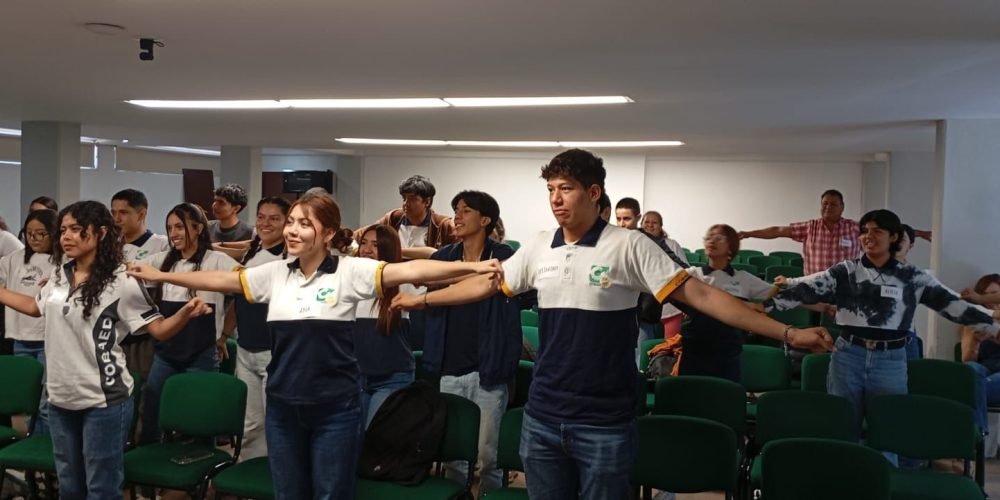 Imparten en escuelas de Gómez Palacio taller de Educación Ambiental
