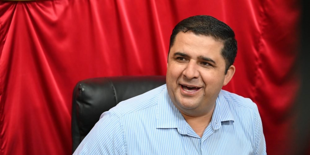 Informa Homero Martínez del presupuesto de obra pública municipal