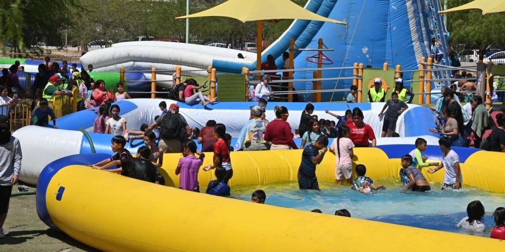 Inicia con gran éxito el Parque Acuático La Esperanza en Gómez Palacio