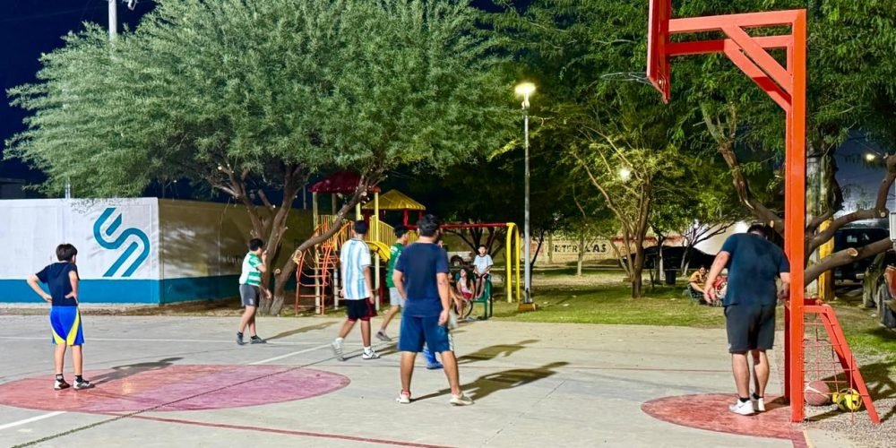 Interviene municipio 90 plazas públicas
