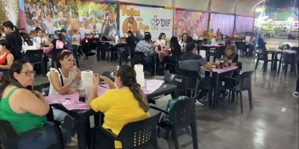 Invitan a degustar los deliciosos pollos estilo Íñigo en la Feria Gómez Palacio 2024