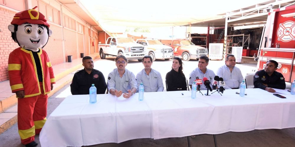 Invitan a participar en la campaña de venta de cupcakes de Nina Pastelería, a favor del Cuerpo de Bomberos de Torreón
