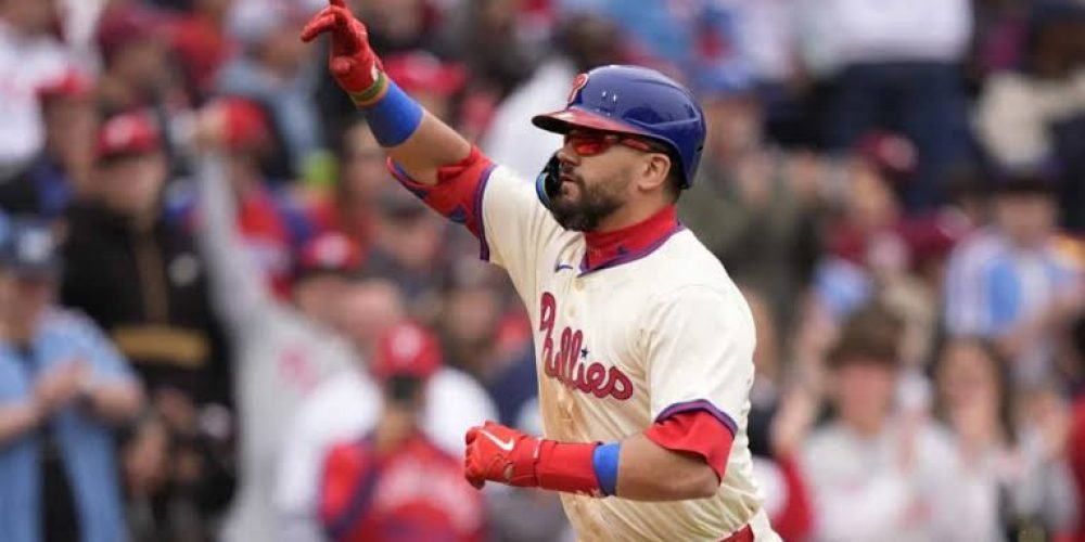 Kyle Schwarber hace historia en MLB solo Babe Ruth lo supera en impresionante récord de jonrones