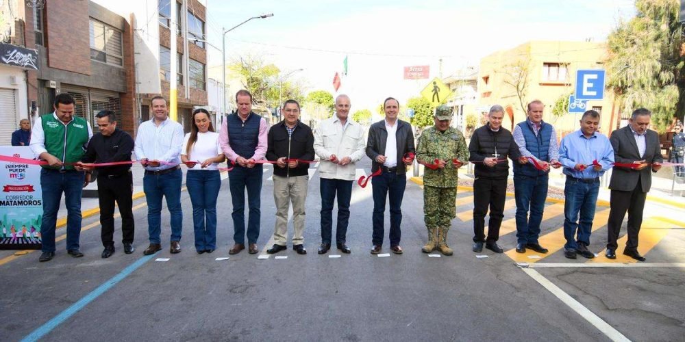 Manolo Jiménez Salinas y Román Alberto Cepeda González inauguran el Corredor Matamoros