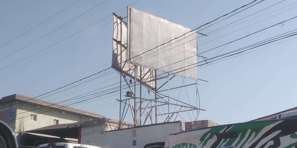 Municipio de Gómez Palacio no es propietario de Anuncios espectaculares