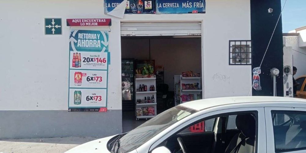 Negocio que operaba sin permiso de alcoholes, es clausurado por explotación de giro