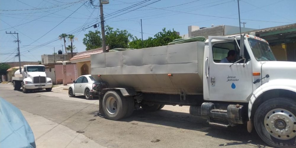 Por fallas en el servicio de energía eléctrica, SIMAS Torreón distribuirá pipas de agua potable en diferentes colonias