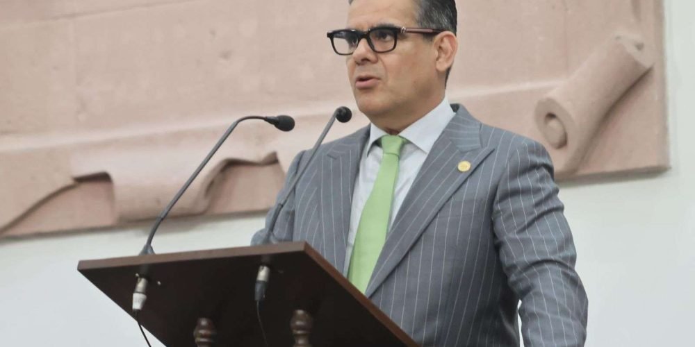 Presupuesto federal extraordinario para reparar carreteras 40 y 57, solicita Jorge Valdés