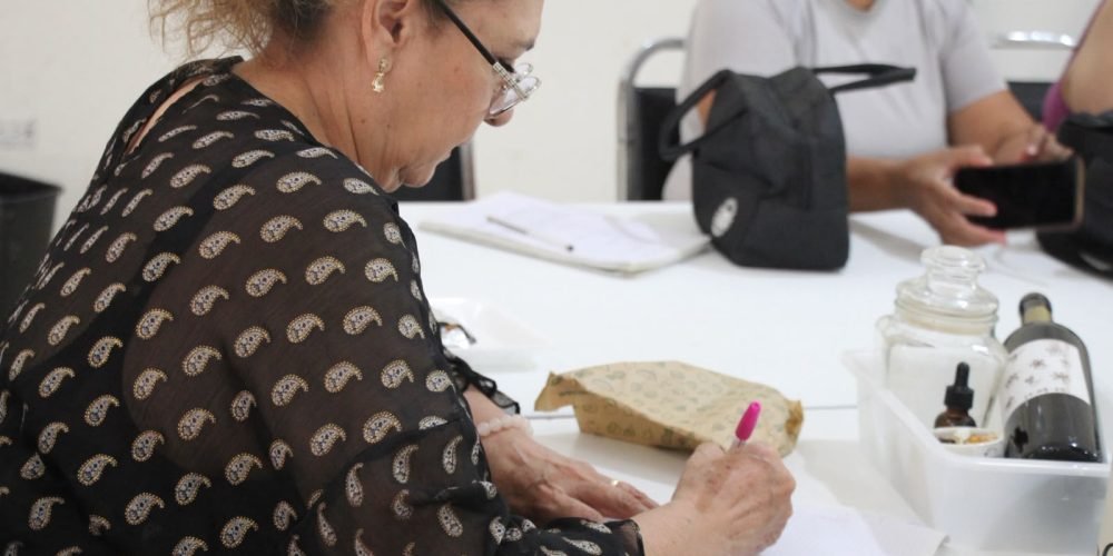 Realizan taller de medicina alternativa en el Centro Comunitario Nueva California