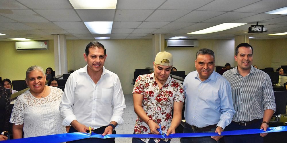 Reinauguración del Centro de Cómputo en la FCA Monclova _2