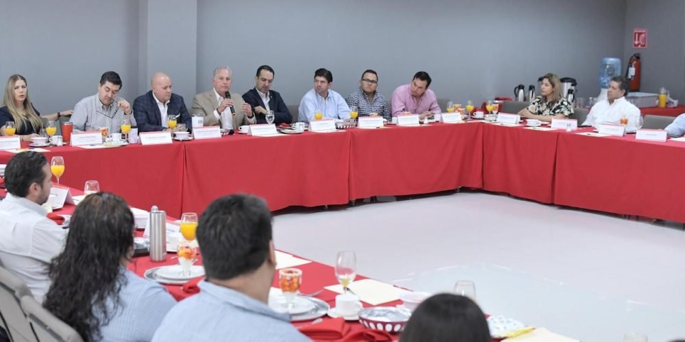 Román Alberto Cepeda González prioriza la planeación de políticas públicas para atender los nuevos retos de Torreón