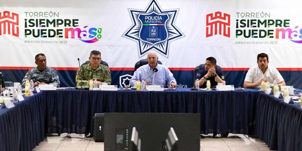 Román Alberto Cepeda González revisa resultados en las estrategias de seguridad como de videovigilancia
