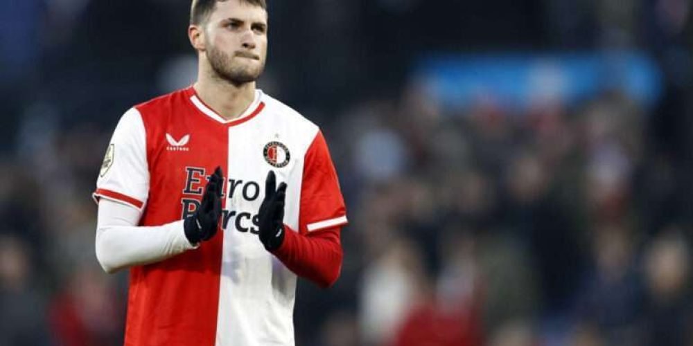 Santiago-Gimenez-feyenoord-sequia-goleadora