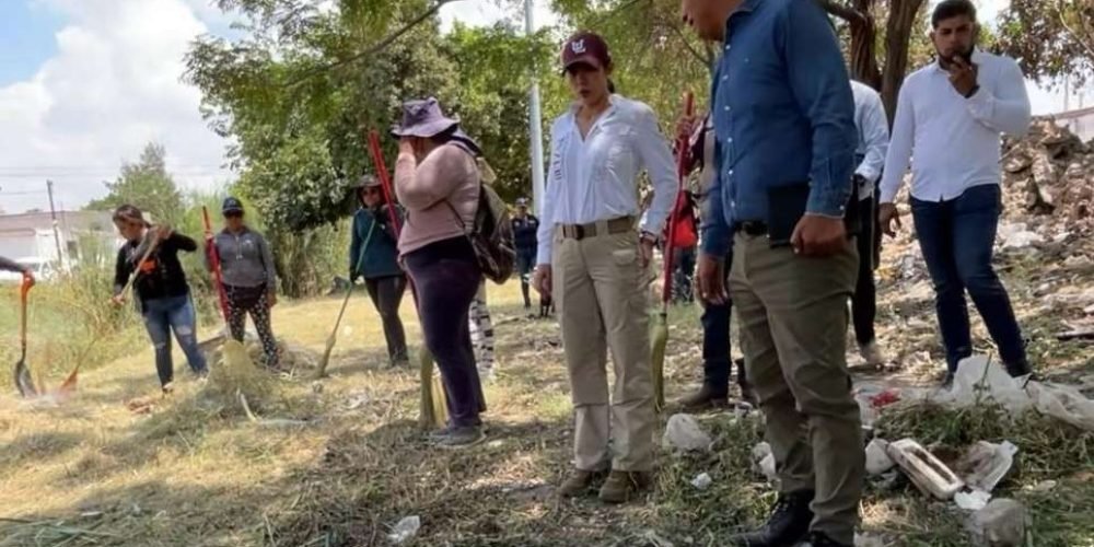 Screenshot_20250906_103328_Photos