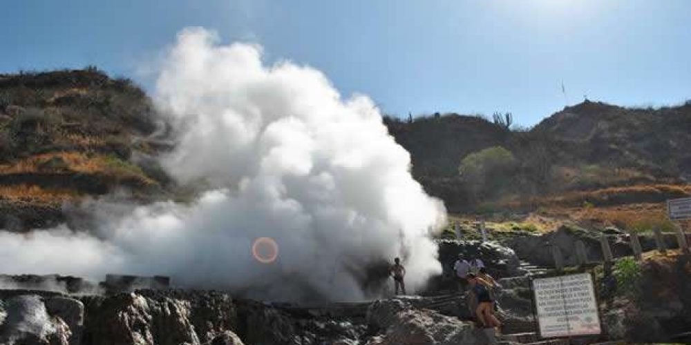 Tecozautla-ruinas-aguas-termales-geyser-hidalgo-turismo-pueblo-magico