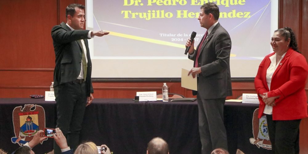 Toma de Protesta Director de la Facultad de Enfermería-1
