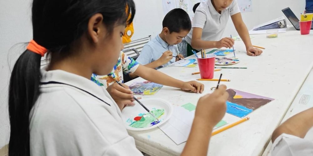 Asistentes del taller “Mentes Brillantes” tendrán celebración del Día de la Niñez
