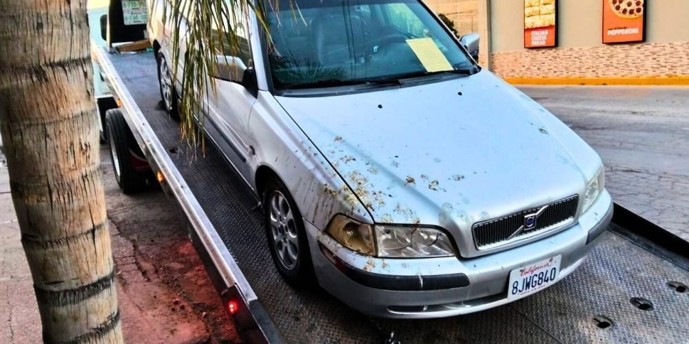 Obstrucción de la vía pública y vehículos chatarra