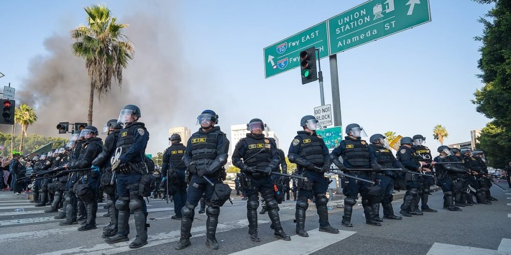 ICE suspende operativos migrantes