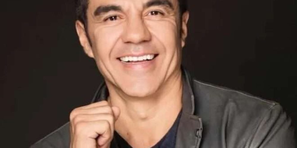 adrian-uribe-anuncia-incursion-politica