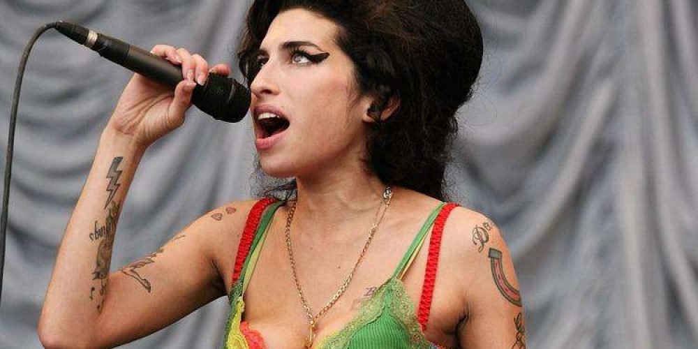 amy-winehouse-back-to-black-pelicula-biografica