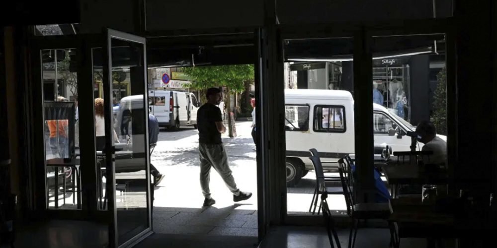 España y Portugal a oscuras: ¿qué provocó el apagón eléctrico histórico del 2025?