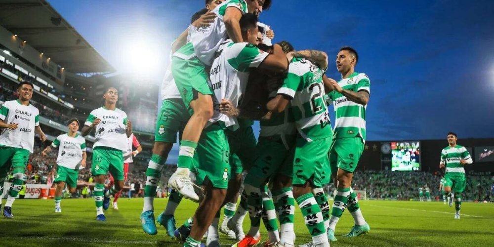 arrestan-exjugador-santos-laguna-australia-ulises-davila