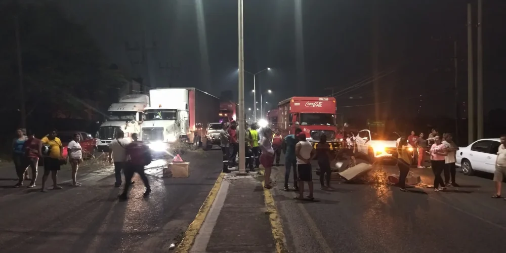 asaltos-quema-vehiculos-tabasco-previo-cambio-amlo