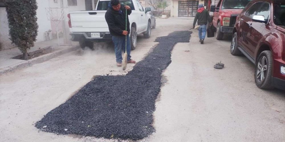 atención-a-carreteras-mediante-bacheo-2
