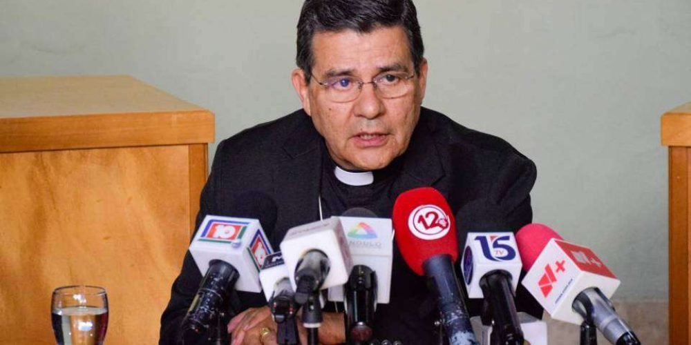 atentan-contra-arzobispo-durango-faustino-armendaris-jimenez