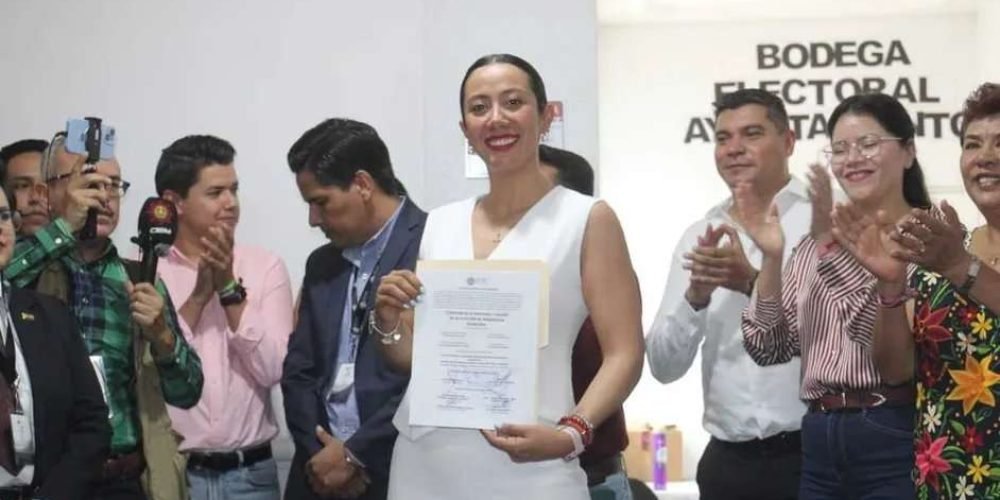 betzabe-martinez-constancia-de-mayoria