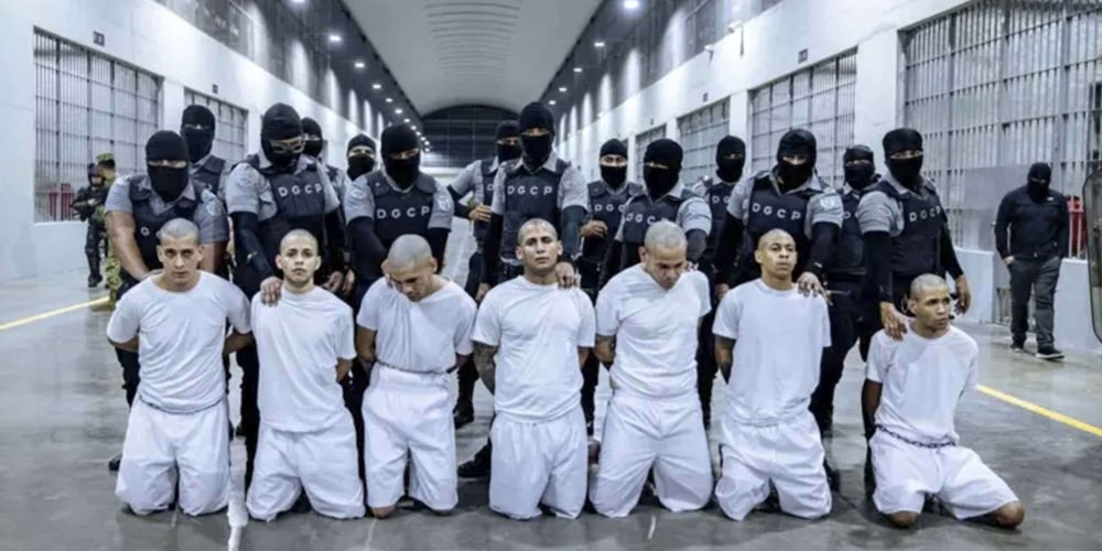 Controversia por deportaciones a El Salvador: EE.UU. envía reos al Cecot