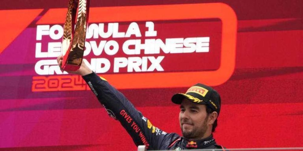 checo-perez-club-de-los-40