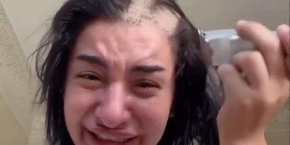 chica-se-rapa-desilusion-amorosa