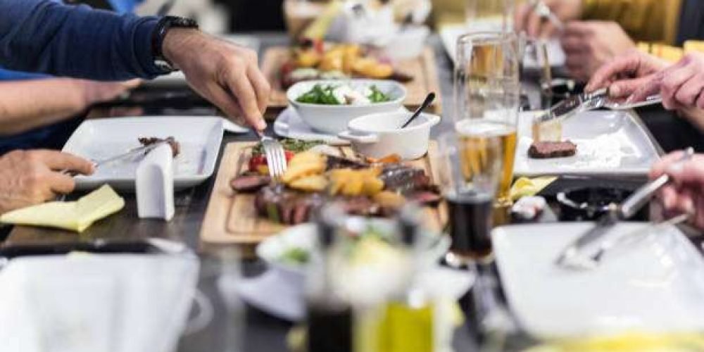 People are dining in a restaurant