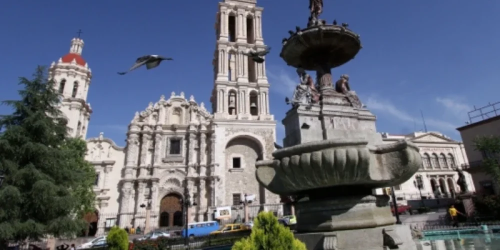 columna-jessica-rosales-aniversario-saltillo-447-anos