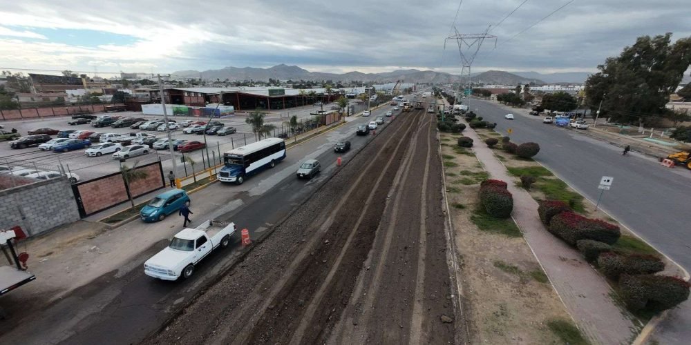 comerciantes-de-la-central-de-abastos-obras-de-pavimentación