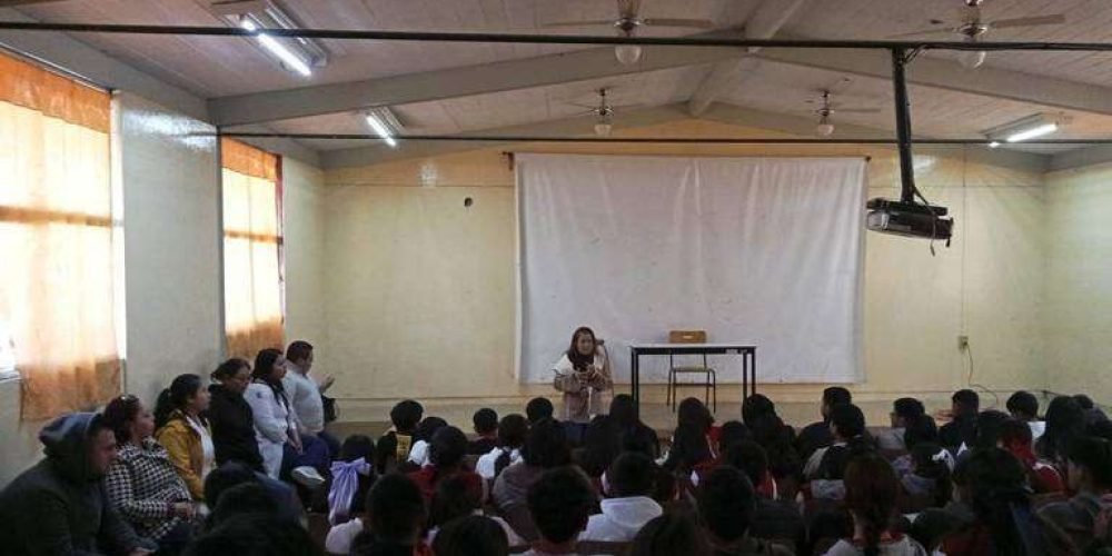conferencia-adicciones-ciudad-juarez-lerdo