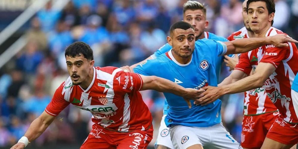cruz-azul-remonta-y-consigue-su-primera-victoria