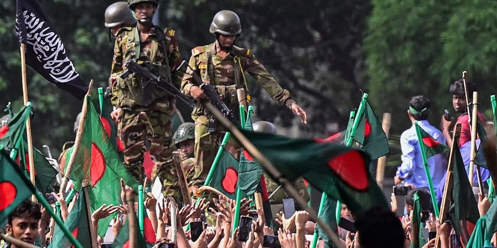 derrocan-gobierno-bangladesh-exilio-sheikh