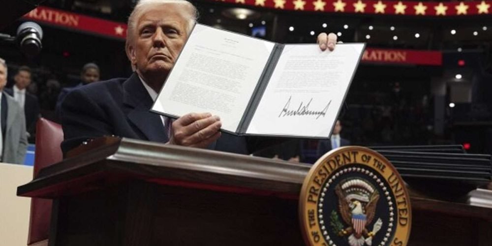 donald-trump-firma-orden-para-declarar-a-los-cárteles-como-terroristas