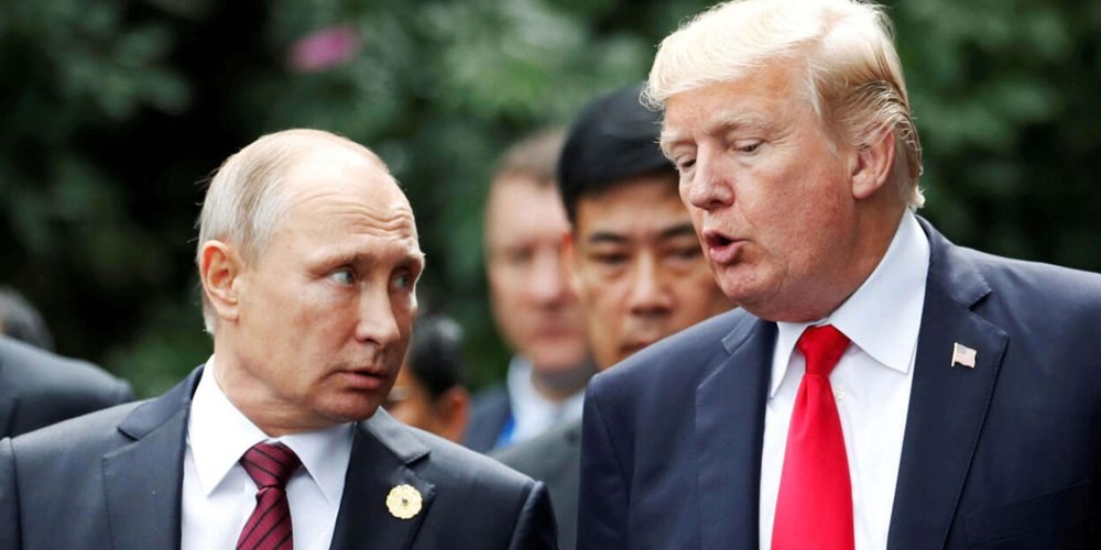 Trump amenaza con aranceles al petróleo ruso si Putin no detiene la guerra