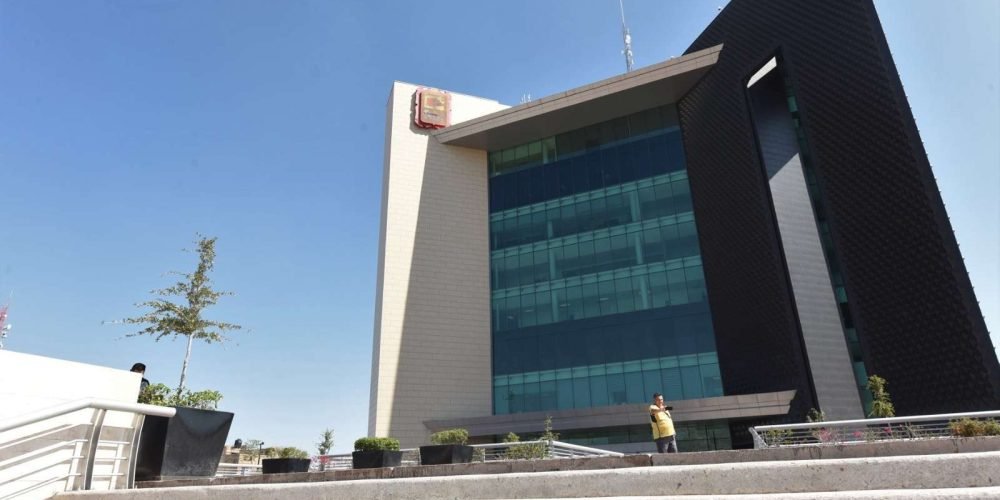 efe5d131-595d-433f-8f7f-0186d898f31c