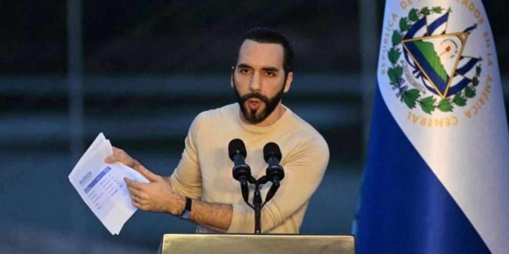 el-salvador-acepta-deportados-y-criminales-peligrosos-de-eu
