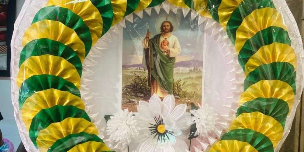 elaboración de coronas de muerto-1
