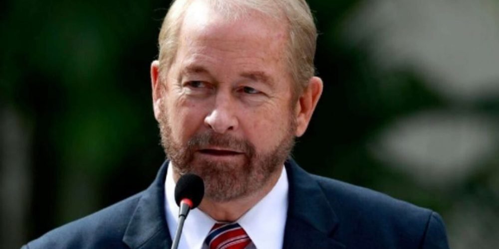 Ron Johnson, nuevo embajador de EE.UU. llega a México