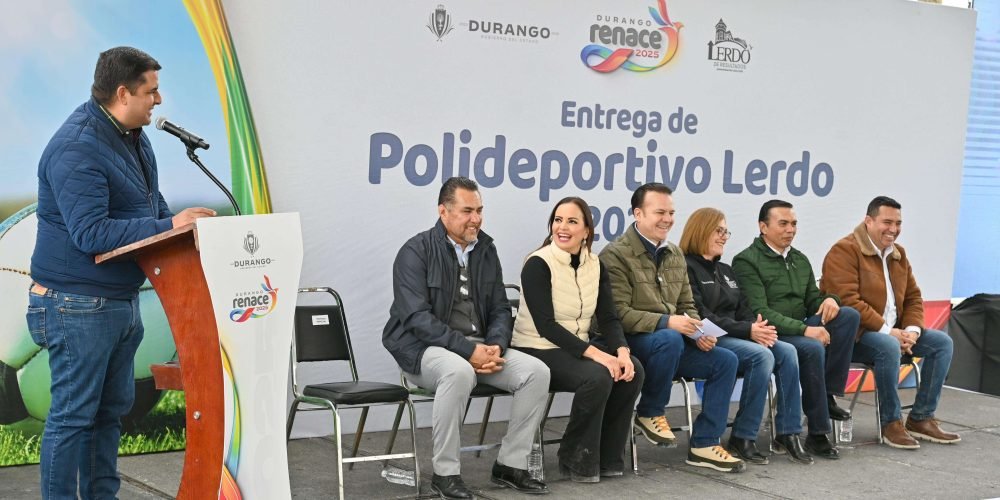 entregan-homero-martínez-y-esteban-villegas-polideportivo