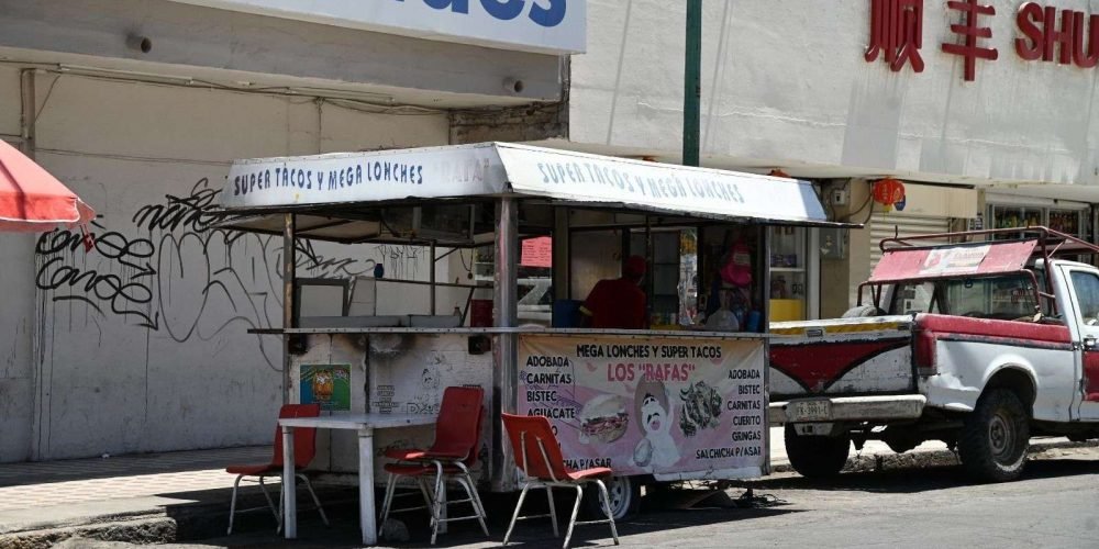 exhortan-a-vendedores-ambulantes-a-tramitar-su-permiso